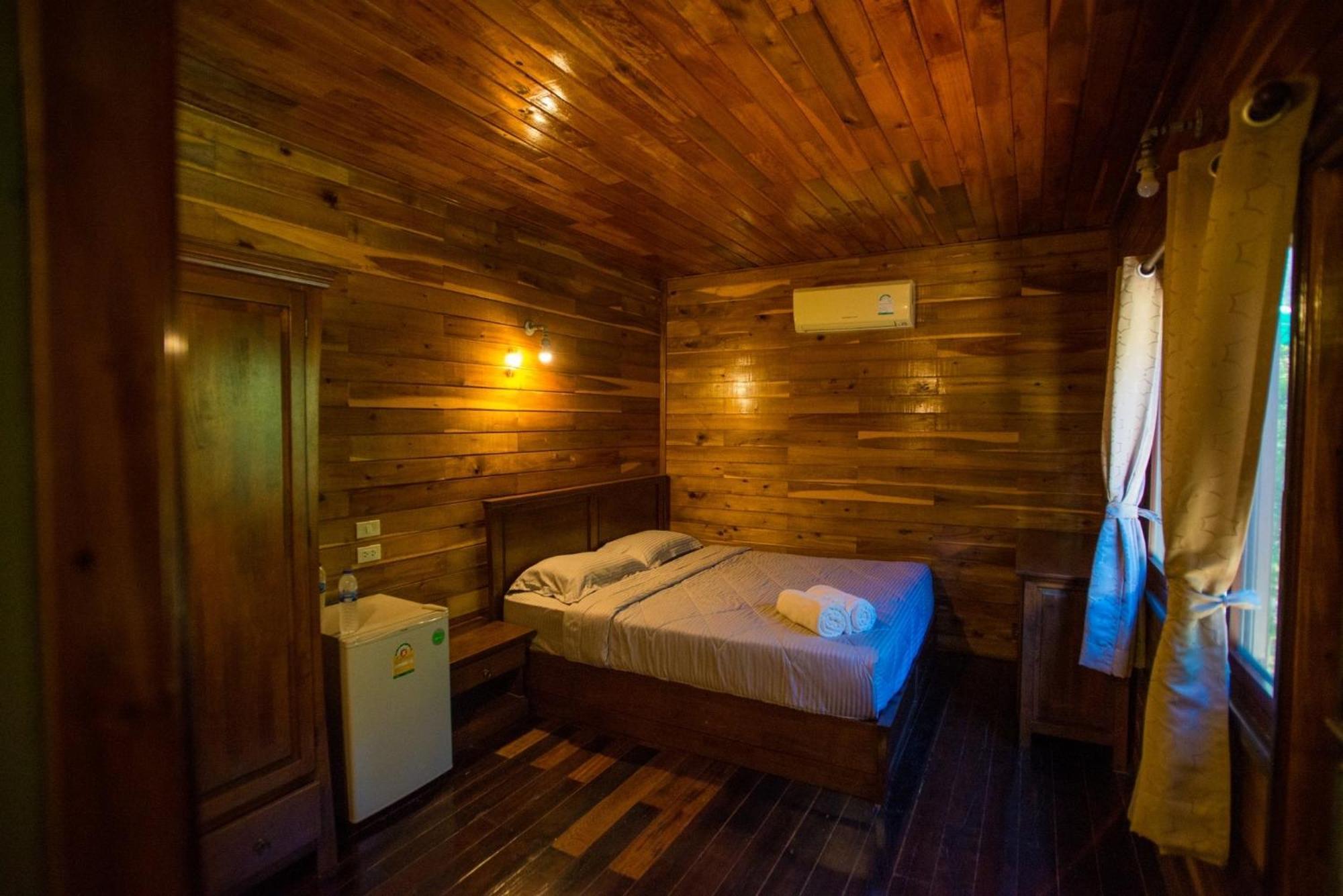 The Camper Lodge Khao Sok Ban Bang Bon Exterior foto