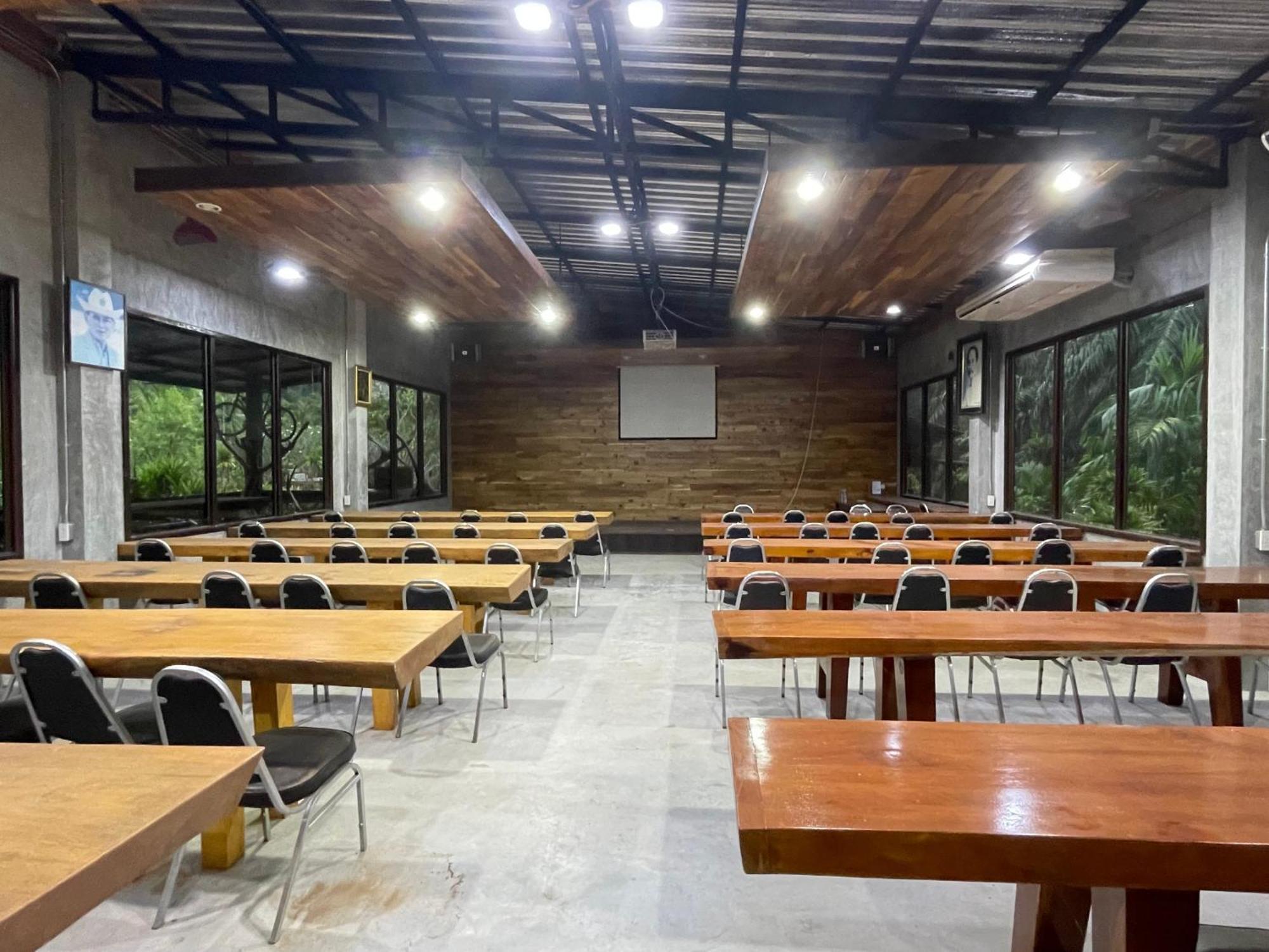 The Camper Lodge Khao Sok Ban Bang Bon Exterior foto