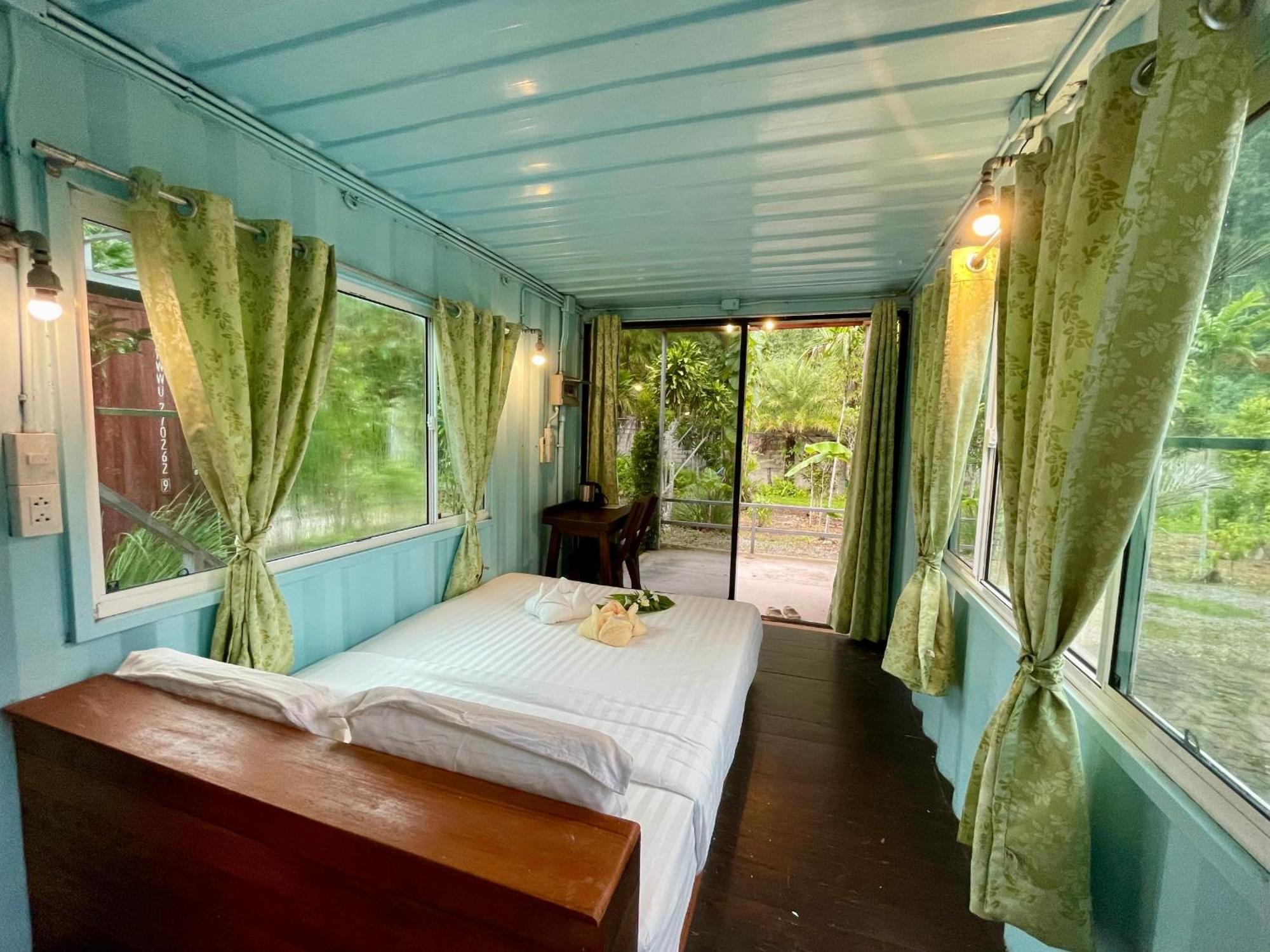 The Camper Lodge Khao Sok Ban Bang Bon Exterior foto